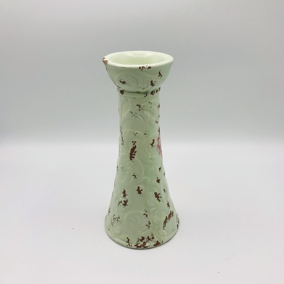 Distressed ceramic candle holder Lilacs and scrolling light finish. - Picture 6 of 6